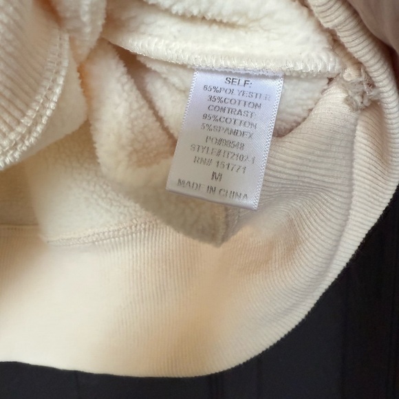 LE LIS White/Cream Embroidered “Good Vibes Only” Sweatshirt Medium - Picture 8 of 9